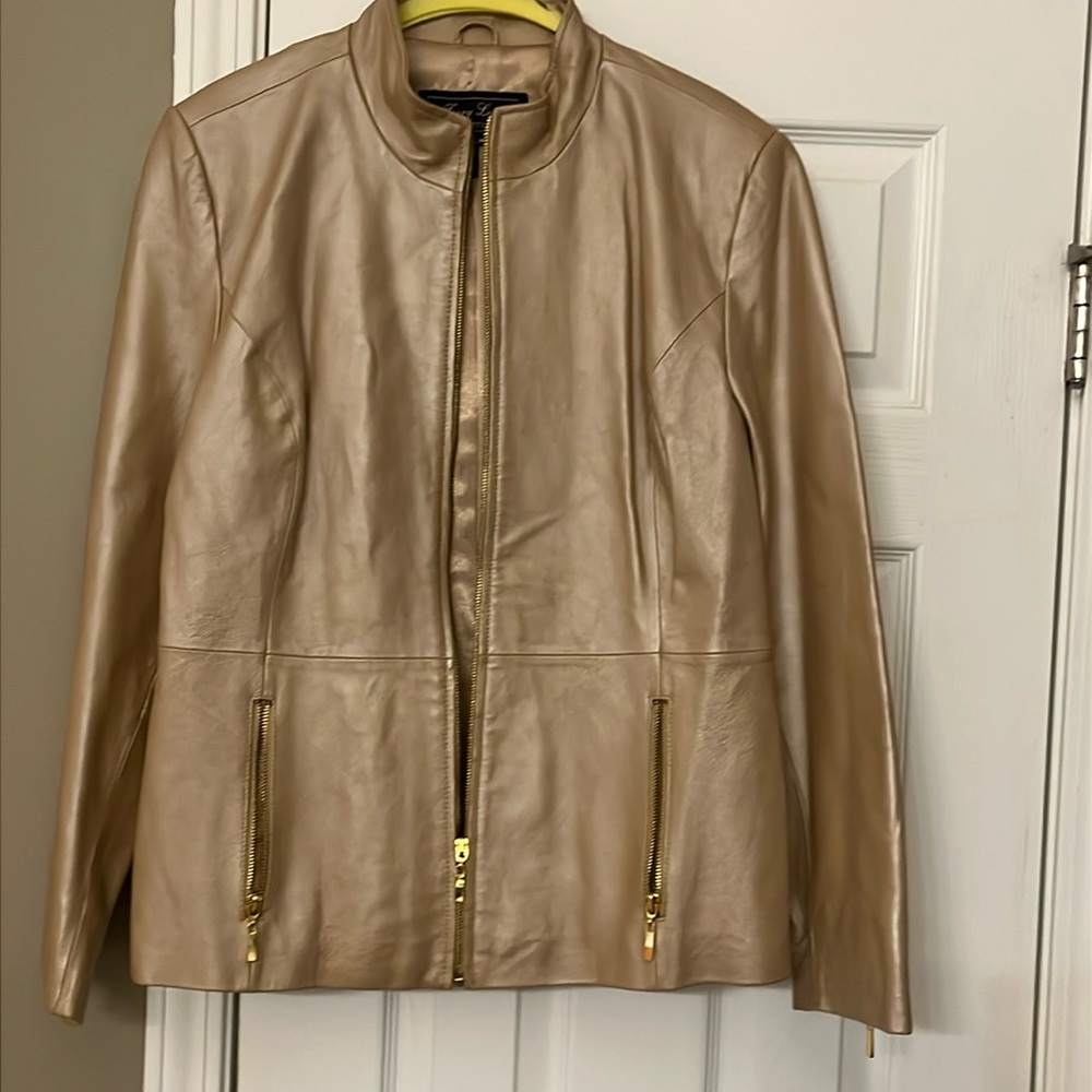 Terry Lewis Women's Metallic Gold Leather Crew Neck Long Sleeve Jacket. Sz Large
